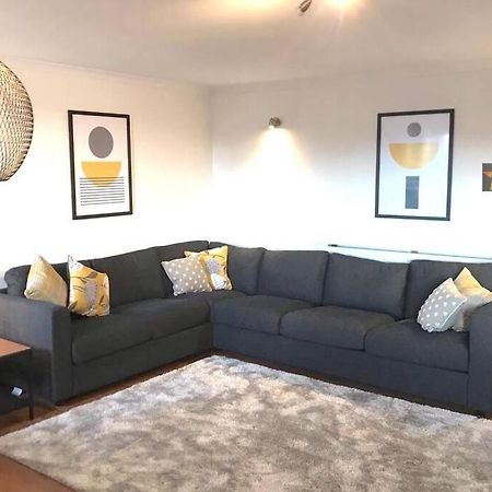 Waterfront Living In Leith With Free Parking! Lejlighed Edinburgh Eksteriør billede