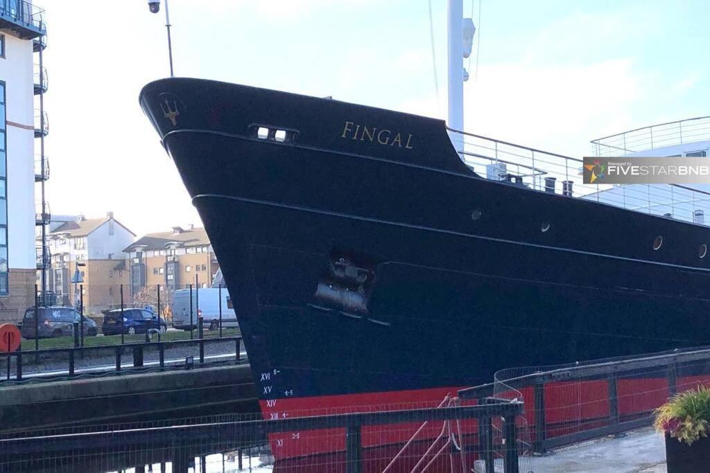 Waterfront Living In Leith With Free Parking! Lejlighed Edinburgh Eksteriør billede