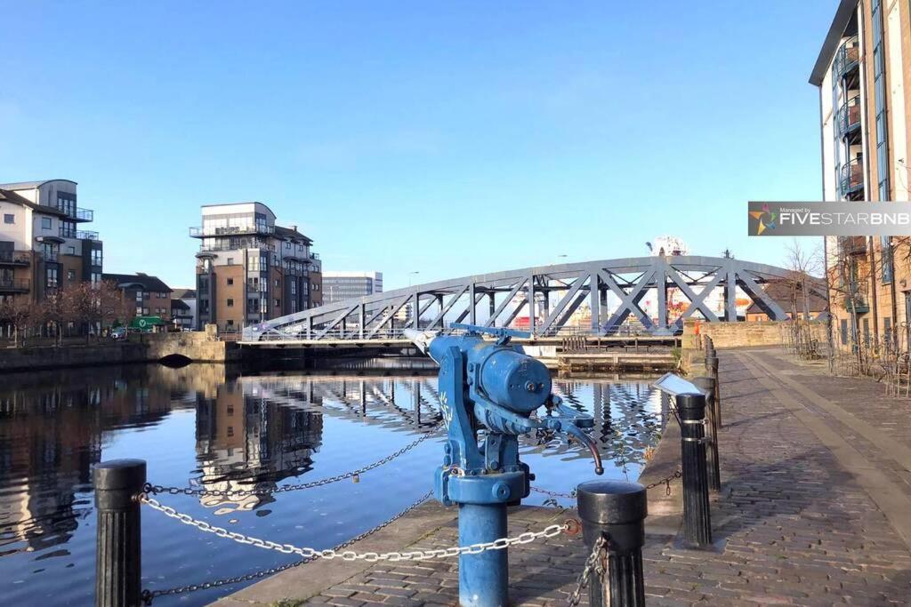 Waterfront Living In Leith With Free Parking! Lejlighed Edinburgh Eksteriør billede