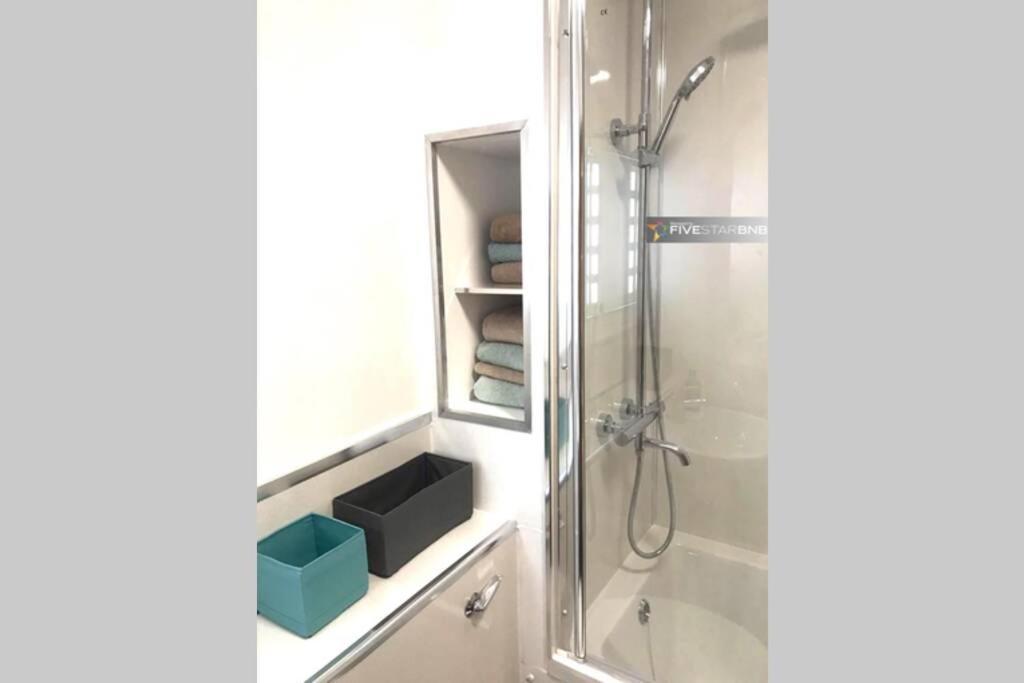 Waterfront Living In Leith With Free Parking! Lejlighed Edinburgh Eksteriør billede